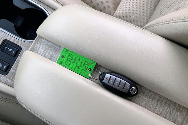 Used 2020 Nissan Murano SL w/ Moonroof Package image 14