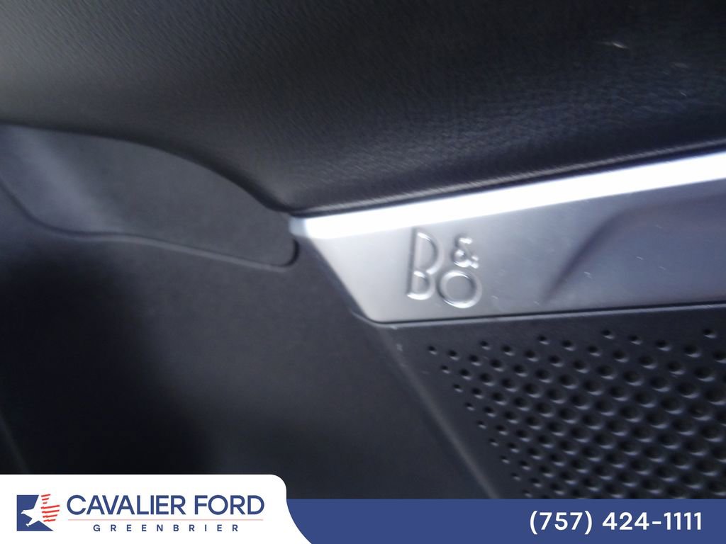 Certified 2025 Ford Expedition Tremor AWD/4WD image 24