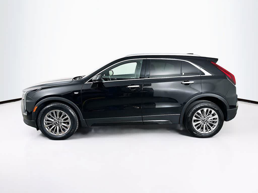 Used 2024 Cadillac XT4 Premium Luxury FWD image 3
