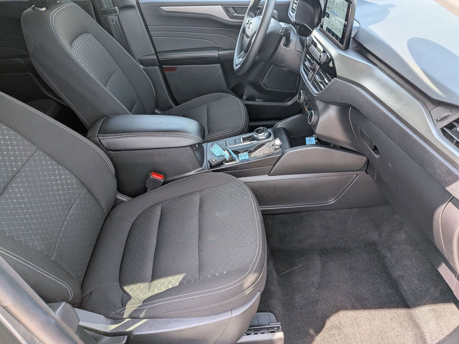 Certified 2025 Ford Escape Active AWD/4WD image 30