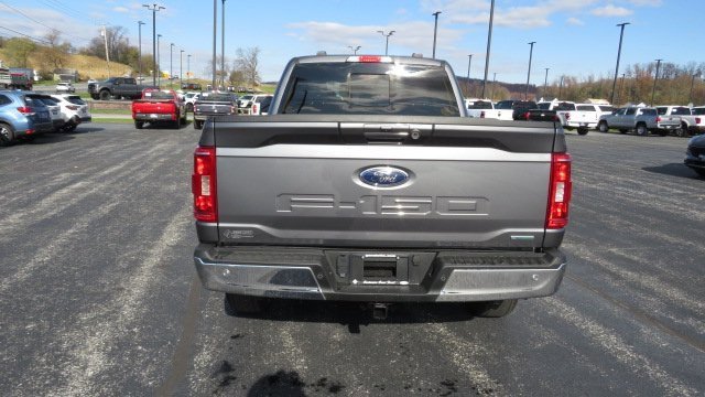 Certified 2022 Ford F150 XLT w/ Equipment Group 302A High image 4