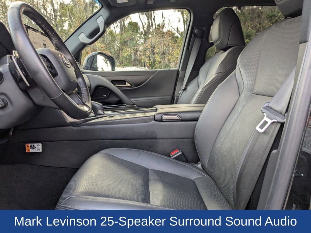 Used 2025 Lexus LX 700h Overtrail image 15