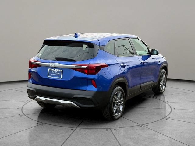 Used 2023 Kia Seltos LX AWD/4WD image 11
