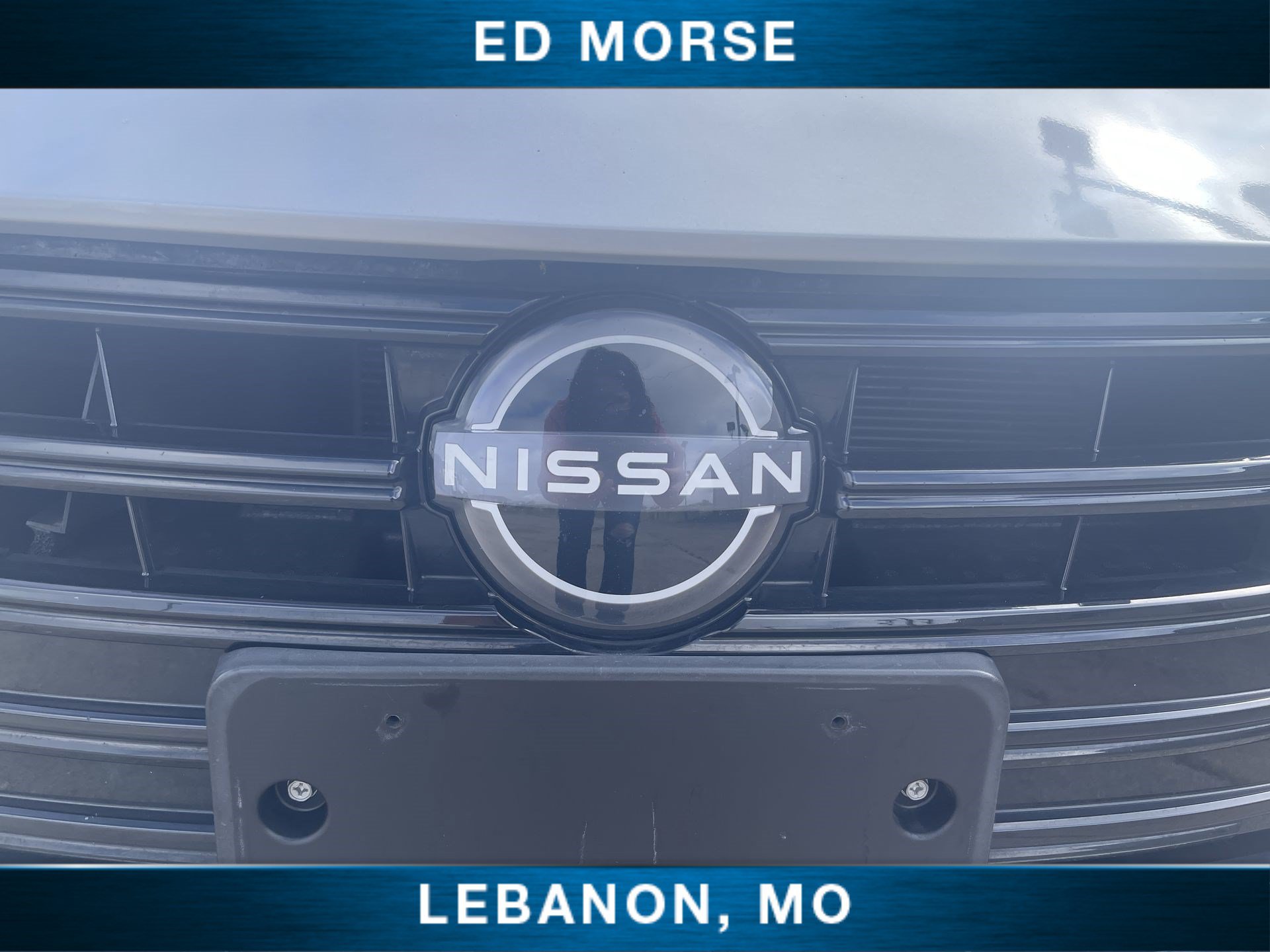 Used 2025 Nissan Versa SV FWD image 28