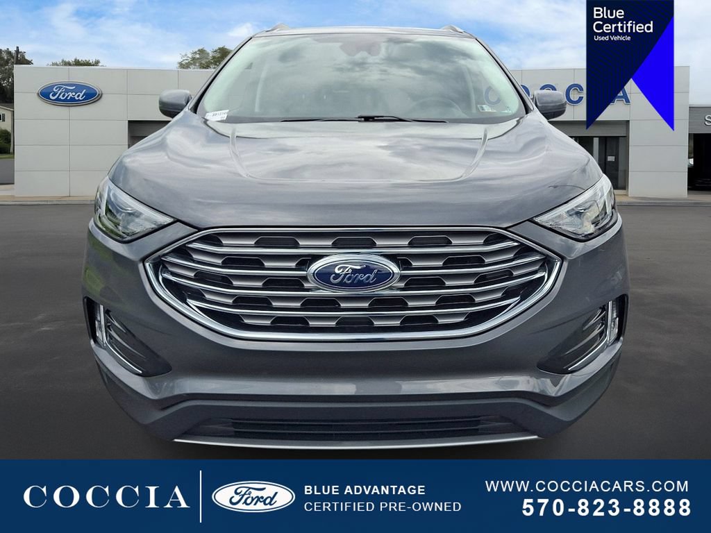 Certified 2022 Ford Edge SEL w/ Convenience Package AWD/4WD image 2