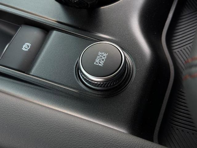 Certified 2025 Ford Explorer Active w/ Active Comfort Package image 39