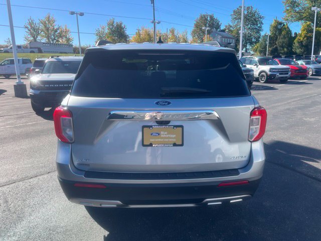 Certified 2023 Ford Explorer XLT w/ Equipment Group 202A AWD/4WD image 6