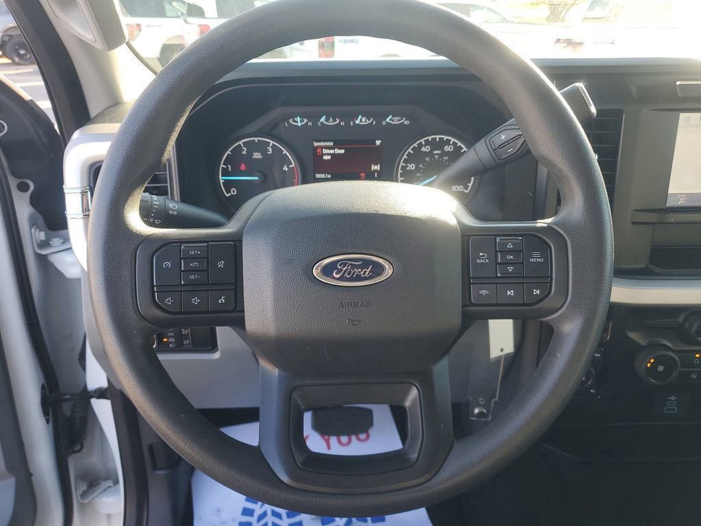 Certified 2024 Ford F350 XLT image 20