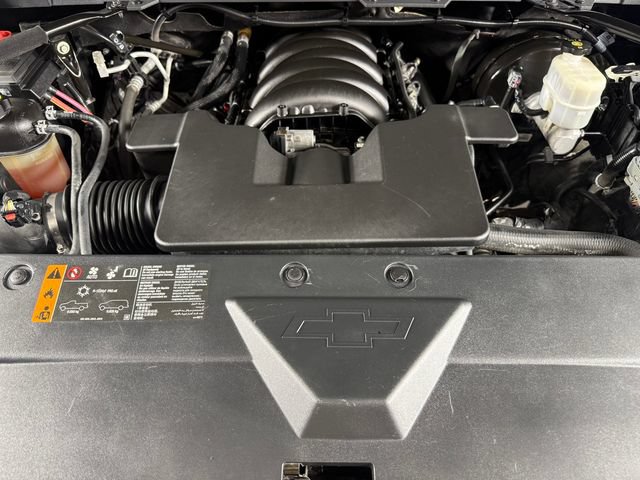 Used 2019 Chevrolet Silverado 1500 LT w/ LPO, Black Pack AWD/4WD image 32