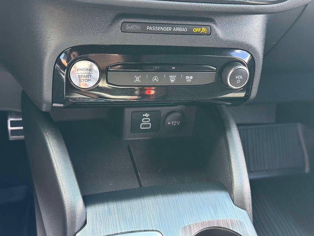 Certified 2024 Ford Escape ST-Line w/ Tech Pack #1 FWD image 20