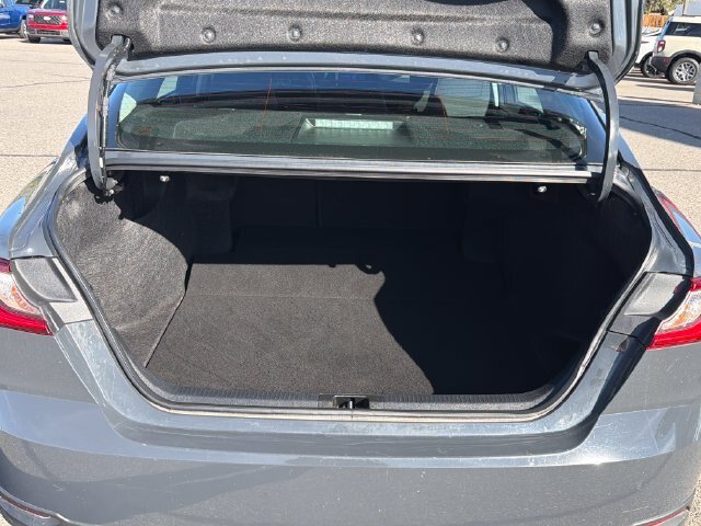 Used 2025 Toyota Camry LE FWD image 28