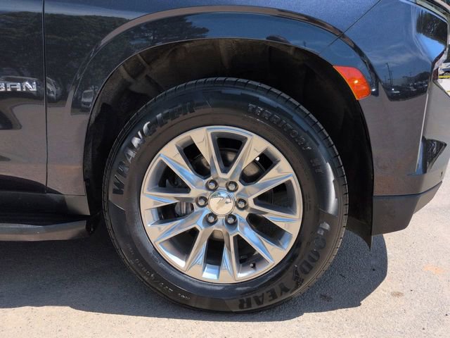 Used 2022 Chevrolet Suburban Premier RWD image 12