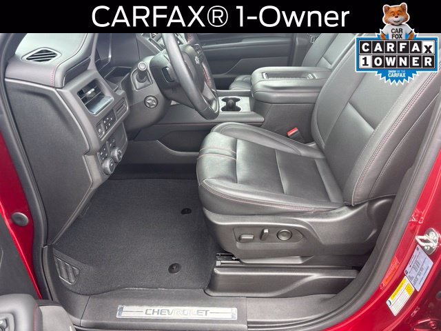 Used 2023 Chevrolet Tahoe RST w/ Luxury Package AWD/4WD image 2