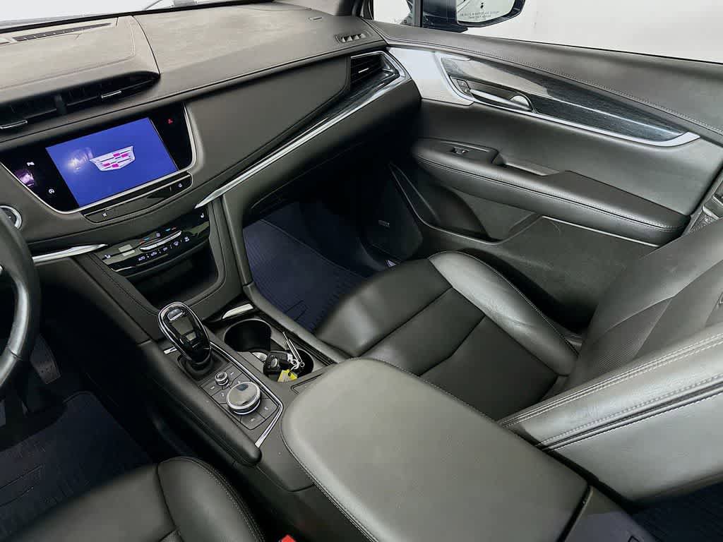 Used 2023 Cadillac XT5 Premium Luxury AWD/4WD image 11