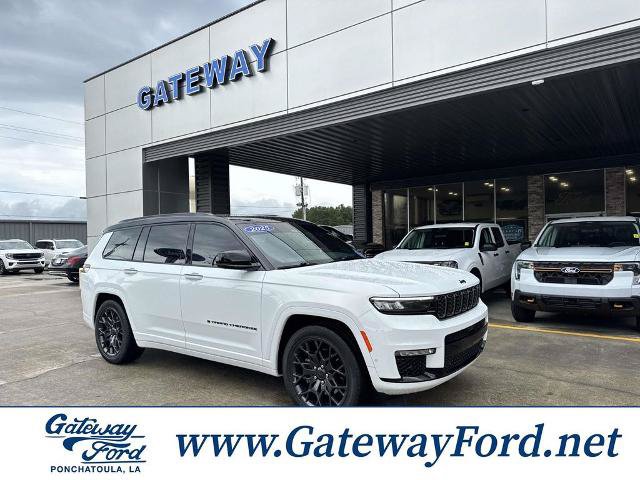 Used 2025 Jeep Grand Cherokee L Summit AWD/4WD image 1