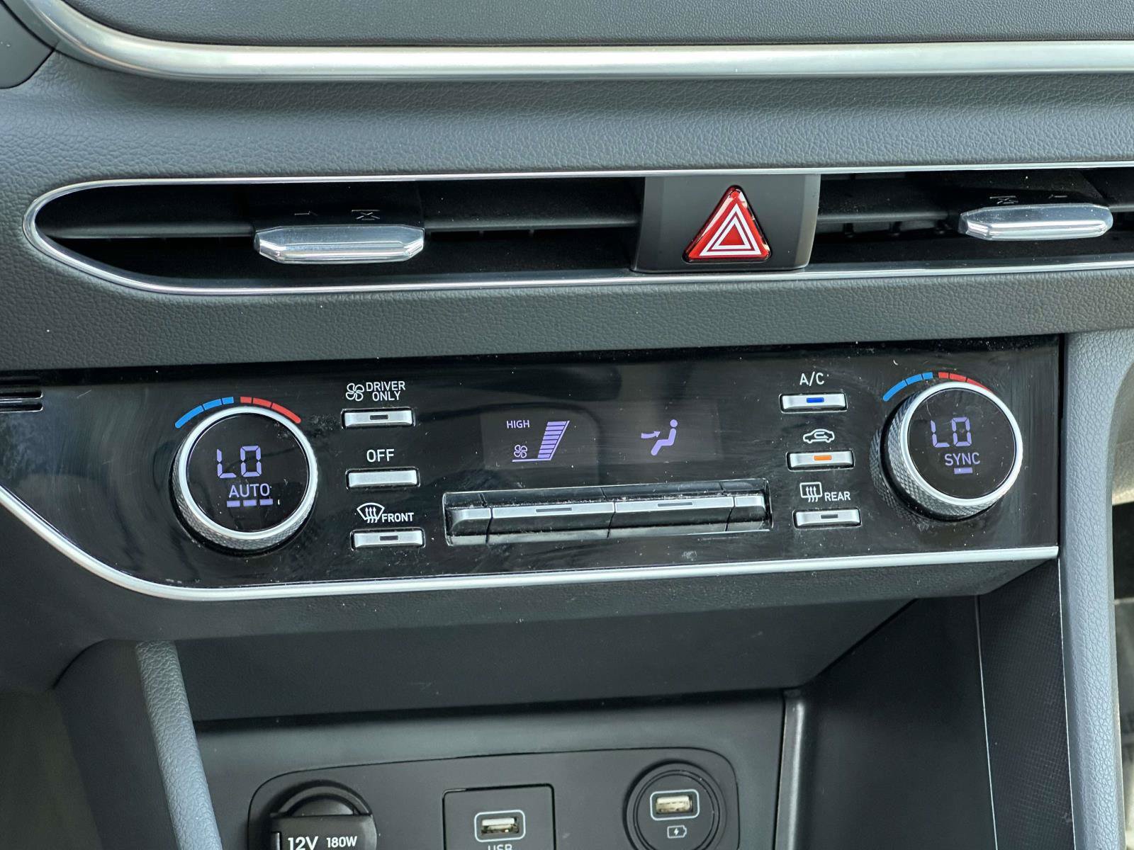 Used 2023 Hyundai Sonata Blue FWD image 17