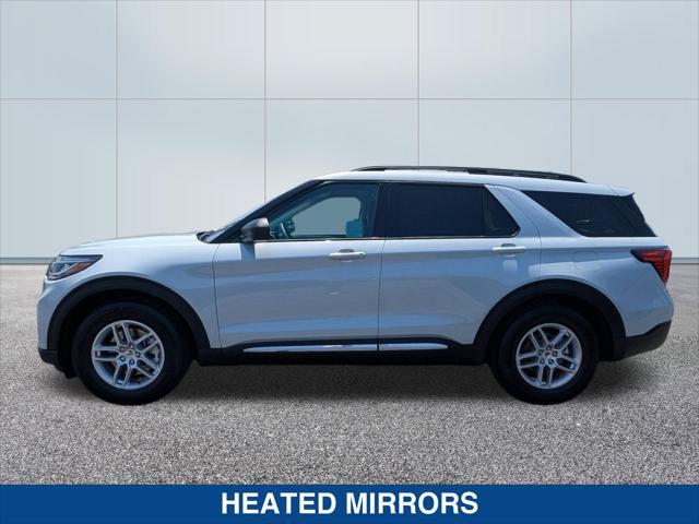 Certified 2025 Ford Explorer Active w/ Active Comfort Package RWD image 2