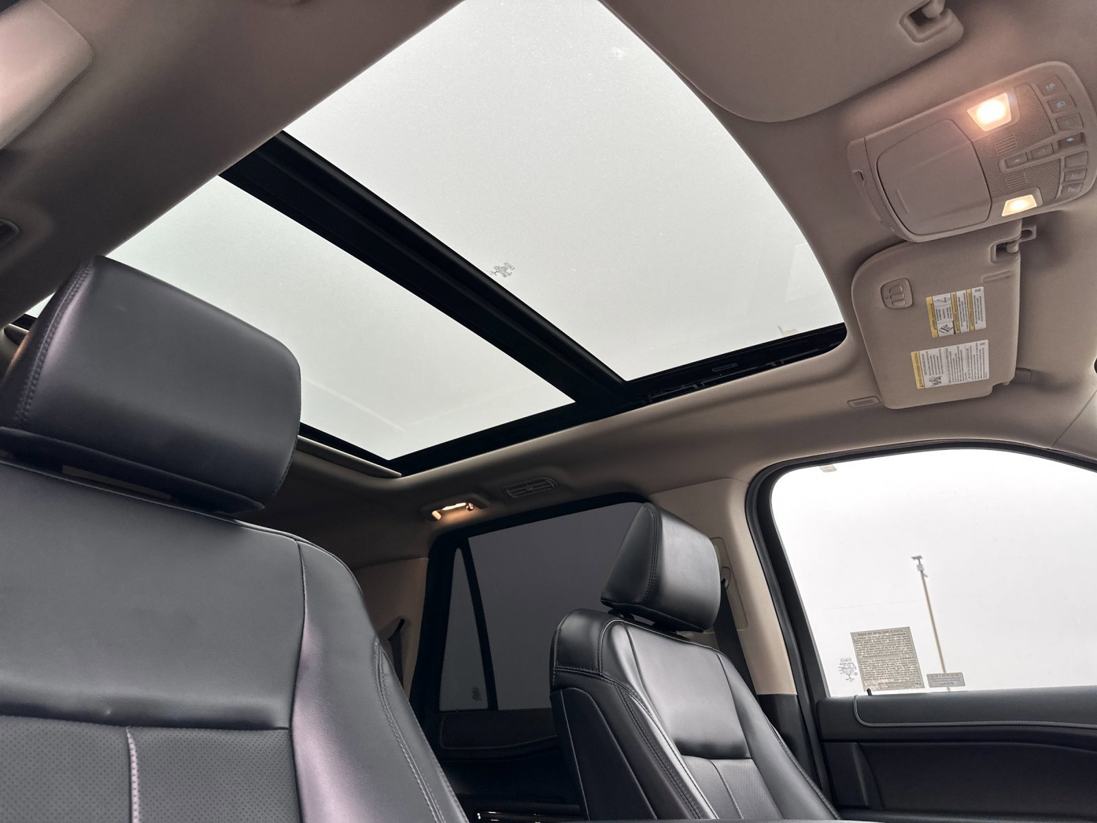 Certified 2022 Ford Expedition XLT image 19