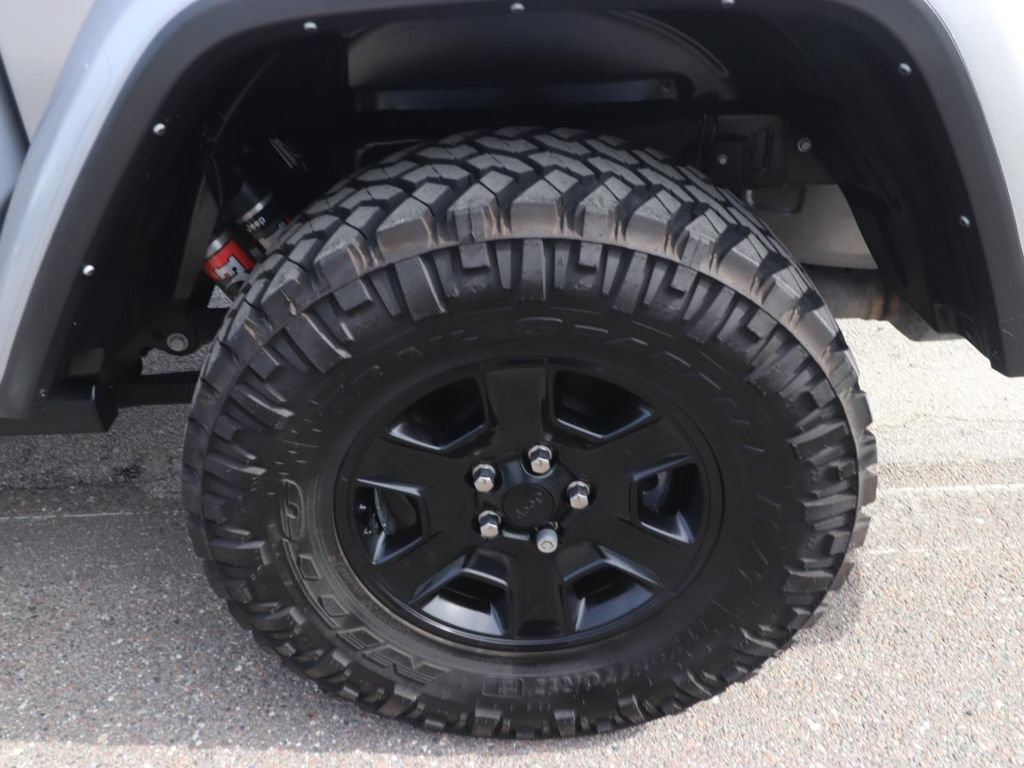 Used 2021 Jeep Gladiator Mojave w/ LED Lighting Group AWD/4WD image 16