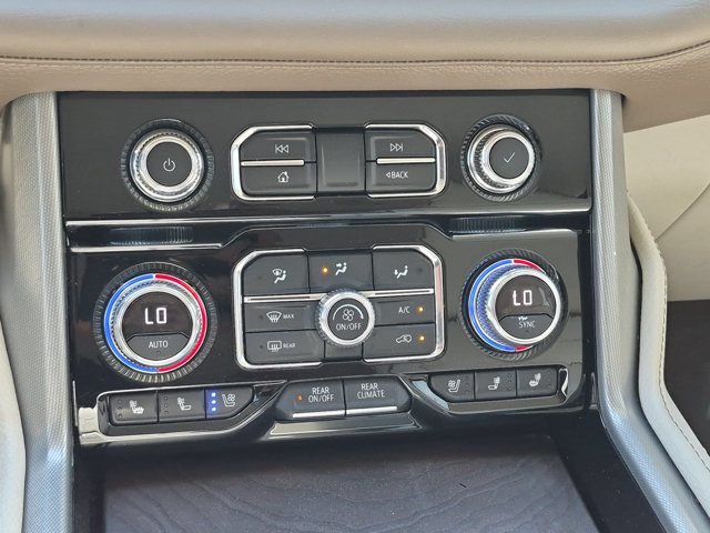 Used 2022 GMC Yukon Denali RWD image 26