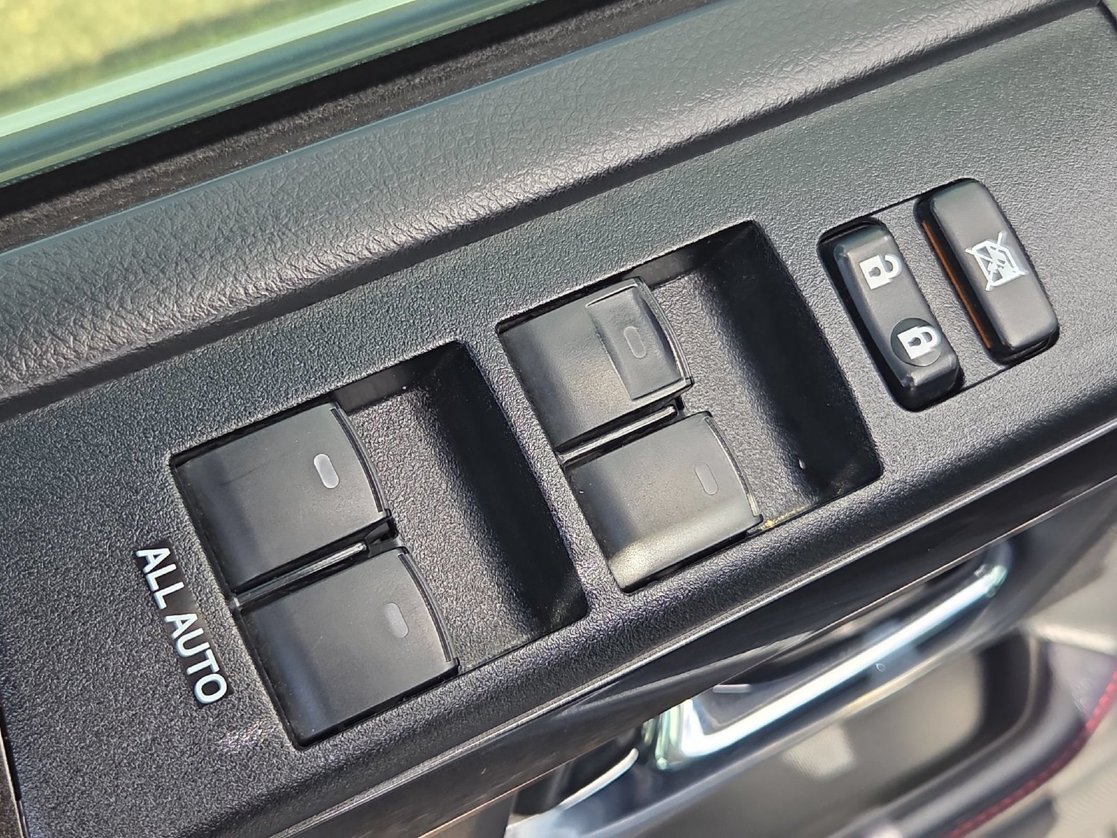 Used 2019 Toyota 4Runner TRD Off-Road Premium AWD/4WD image 14