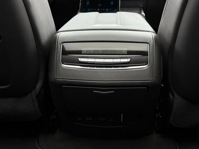 Used 2026 Cadillac Escalade Platinum Sport image 37