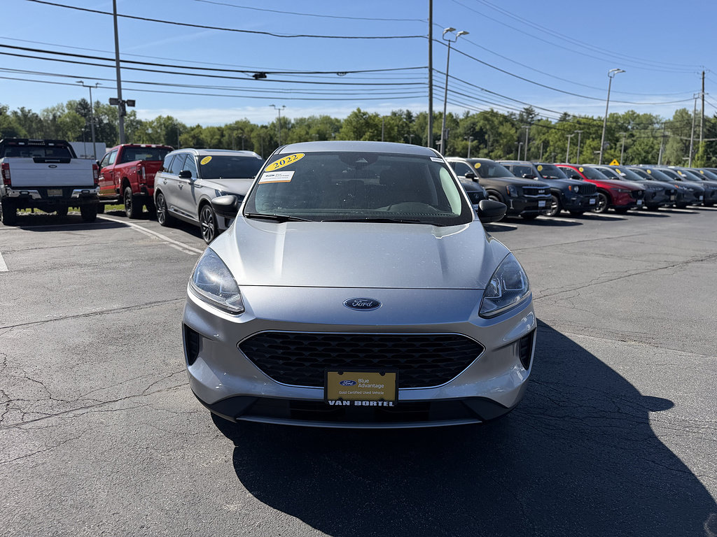 Certified 2022 Ford Escape SE w/ Cold Weather Package AWD/4WD image 11