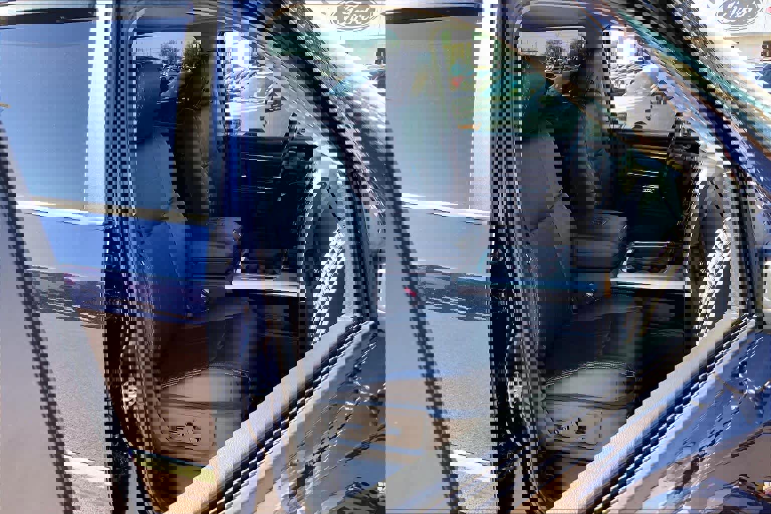 Used 2018 RAM 1500 Laramie w/ Convenience Group image 11