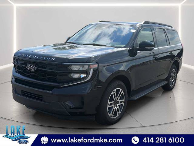 Certified 2025 Ford Expedition Active AWD/4WD image 3