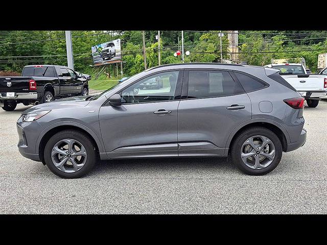 Certified 2024 Ford Escape ST-Line w/ Tech Pack #1 AWD/4WD image 5