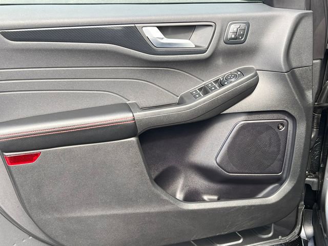 Certified 2024 Ford Escape ST-Line Elite w/ Premium Technology Package image 21