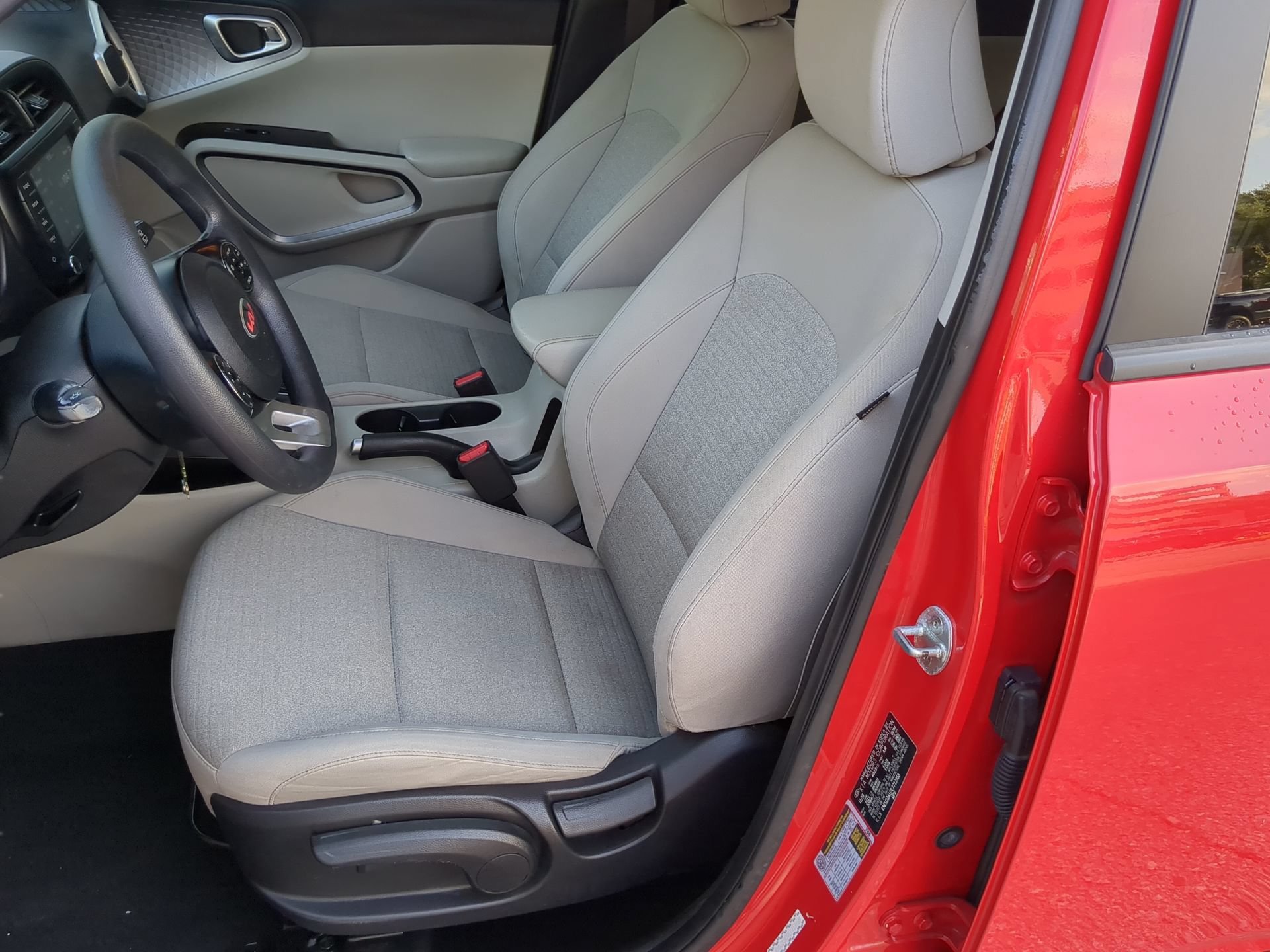 Used 2020 Kia Soul S FWD image 56