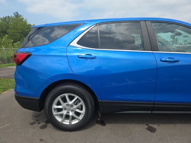 Used 2024 Chevrolet Equinox LT w/ Driver Convenience Package FWD image 7