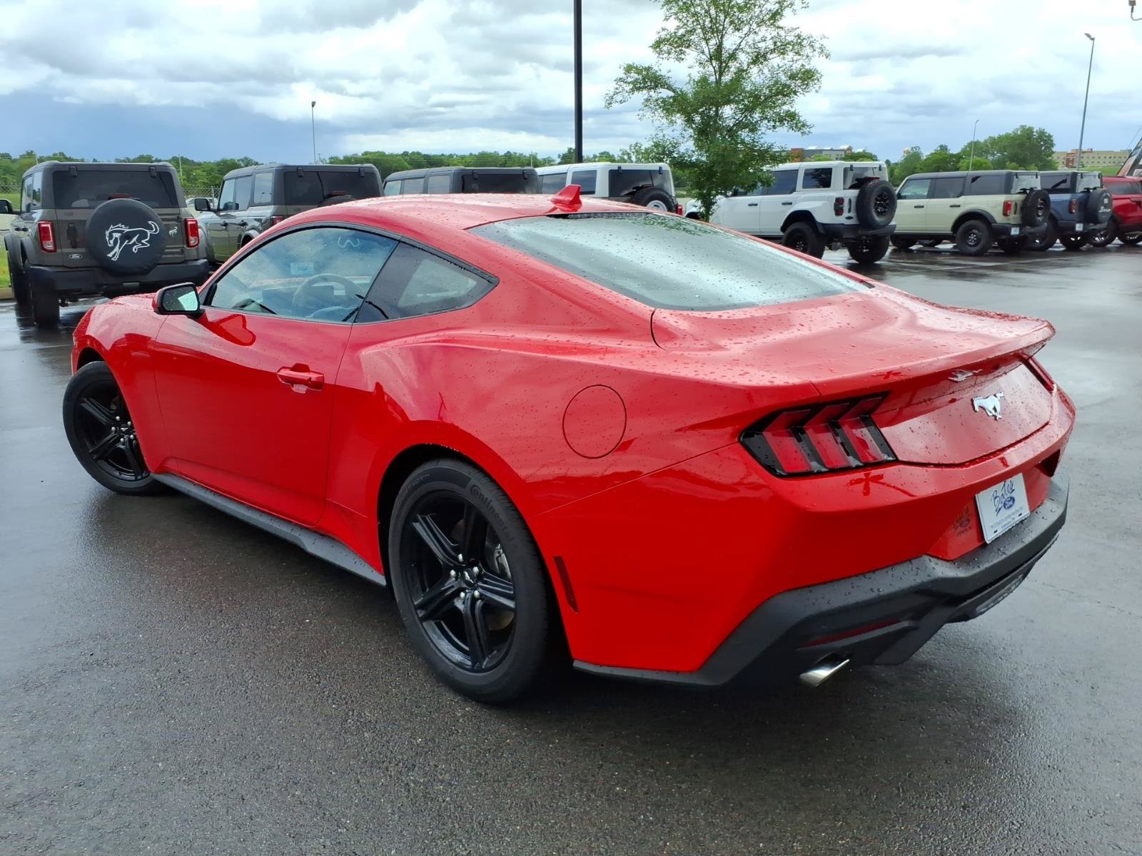 Certified 2026 Ford Mustang Premium RWD image 5