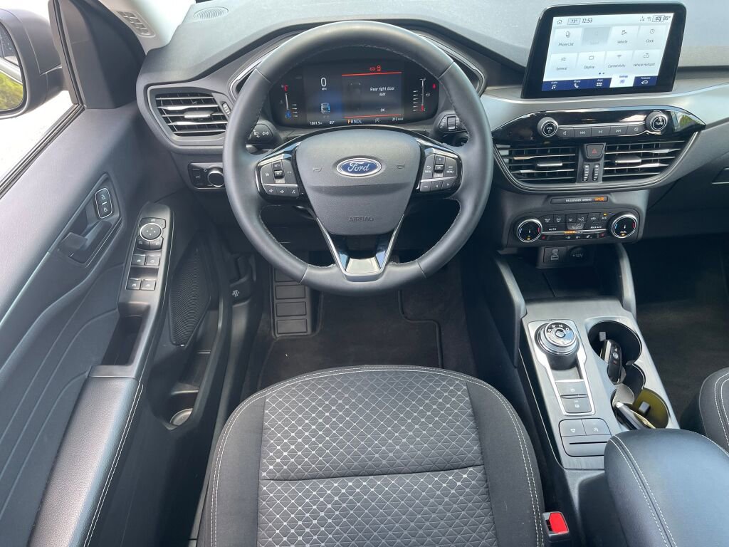 Certified 2023 Ford Escape Active w/ Cold Weather Package FWD image 2