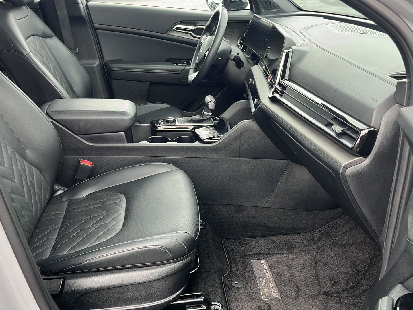 Used 2024 Kia Sportage X-Line w/ X-Line Premium Package image 14