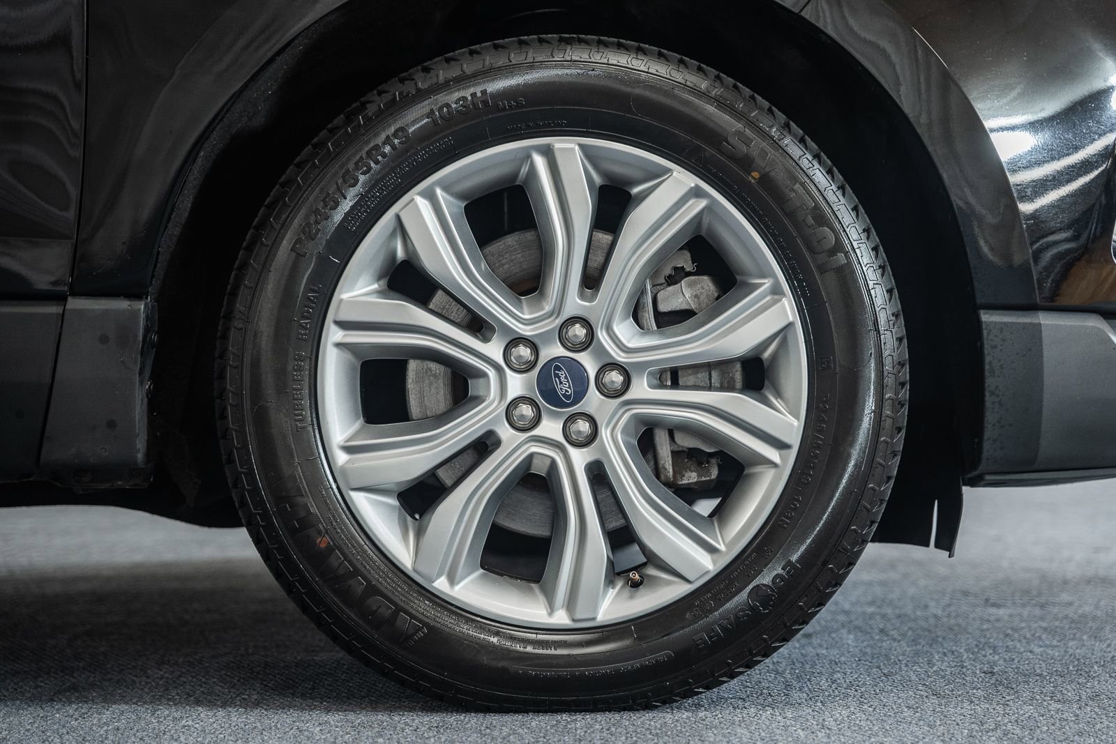Certified 2022 Ford Edge Titanium AWD/4WD image 25