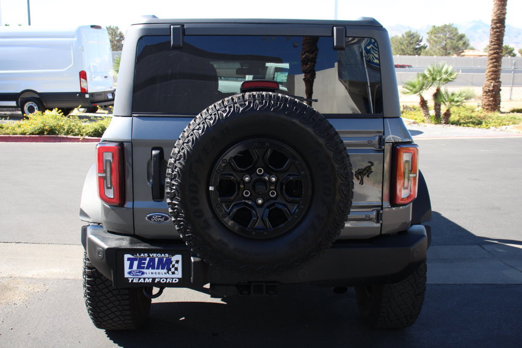 Certified 2022 Ford Bronco Wildtrak AWD/4WD image 7