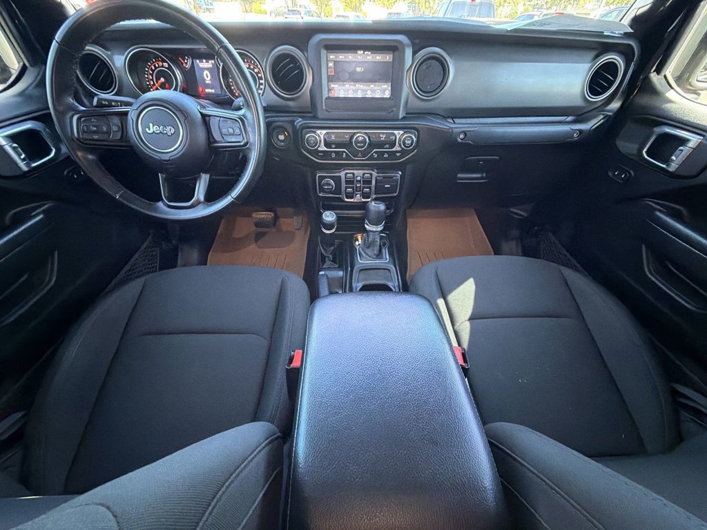 Used 2022 Jeep Gladiator Sport AWD/4WD image 21