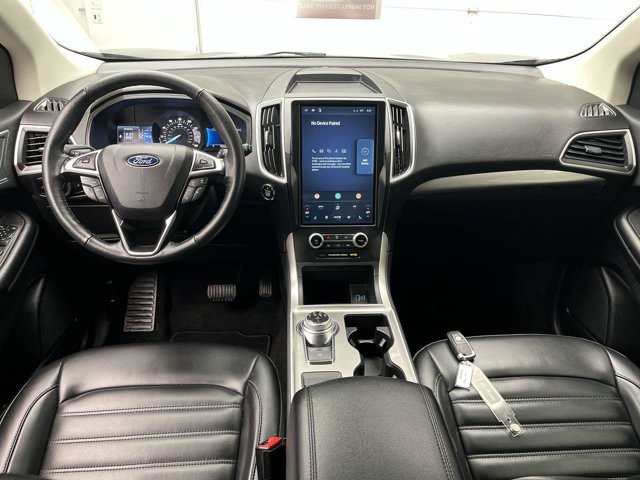 Certified 2024 Ford Edge SEL AWD/4WD image 4
