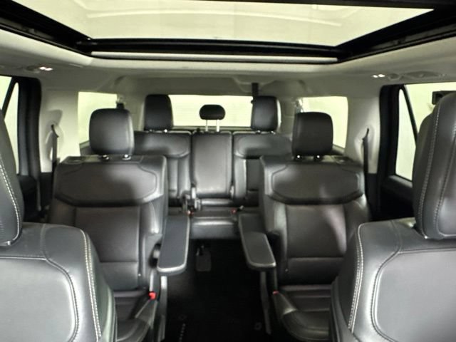 Certified 2026 Ford Expedition Max Platinum w/ Driver's Package AWD/4WD image 14