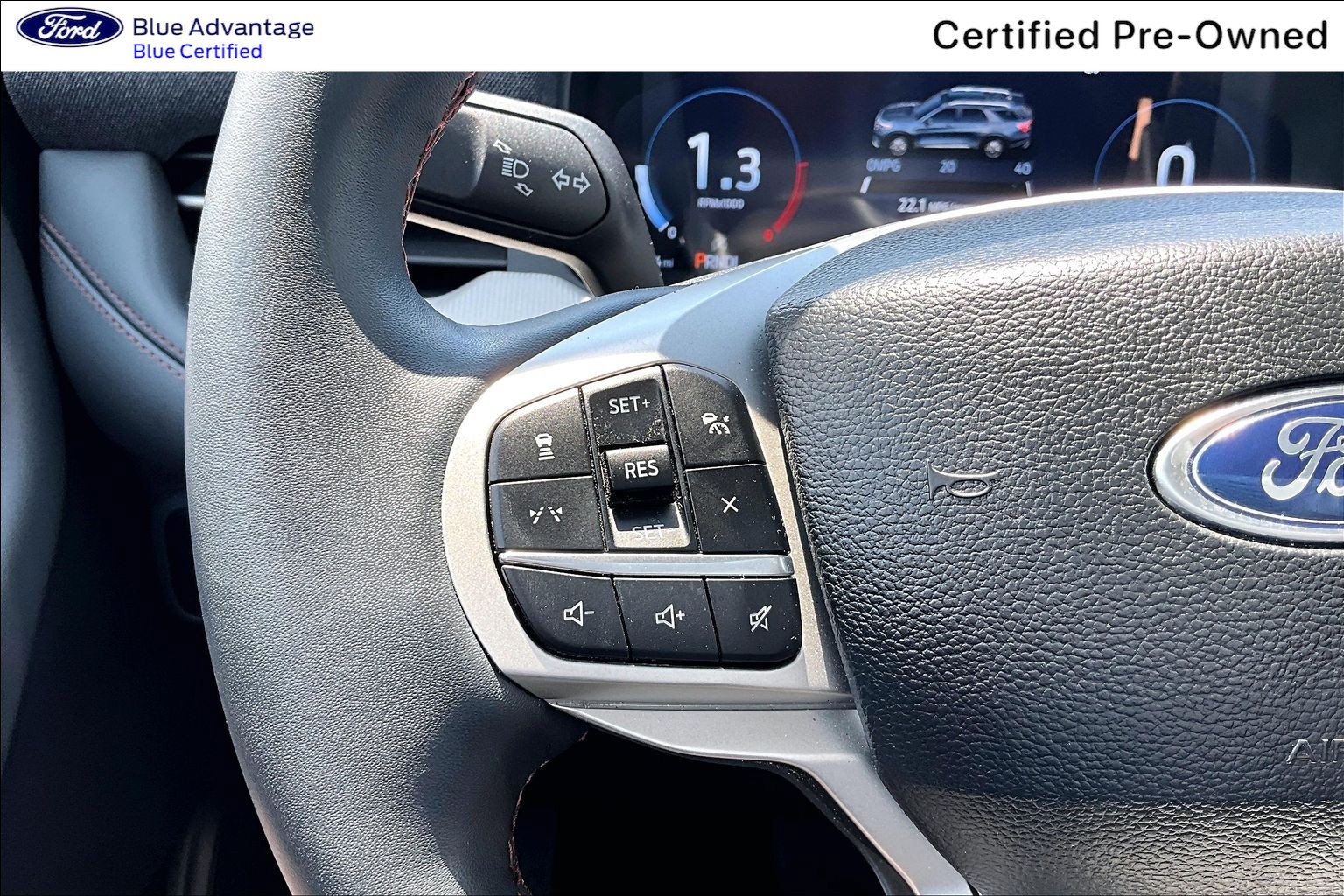 Certified 2025 Ford Explorer Active AWD/4WD image 23