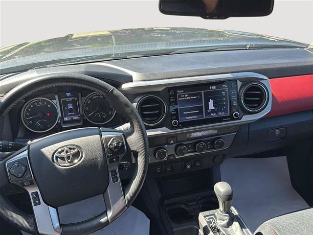 Used 2023 Toyota Tacoma SR5 w/ Technology Package AWD/4WD image 17