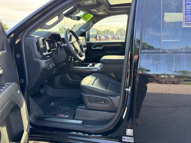 Used 2026 Chevrolet Silverado 2500 LTZ w/ LTZ Plus Package AWD/4WD image 27