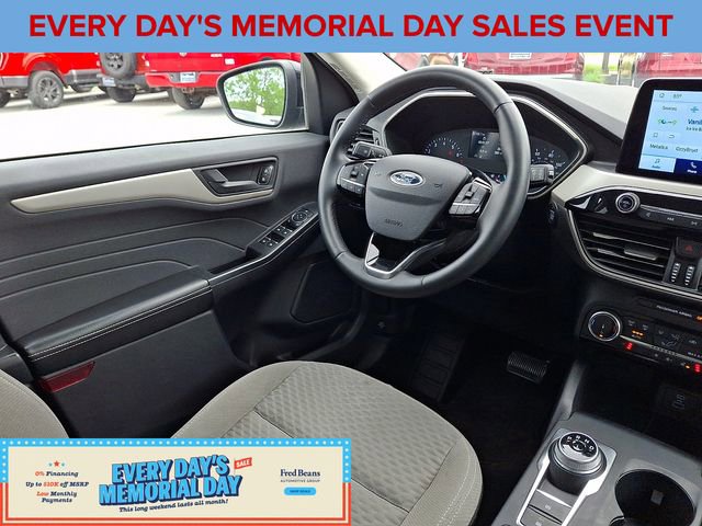 Certified 2022 Ford Escape SE w/ SE Sport Appearance Package AWD/4WD image 14
