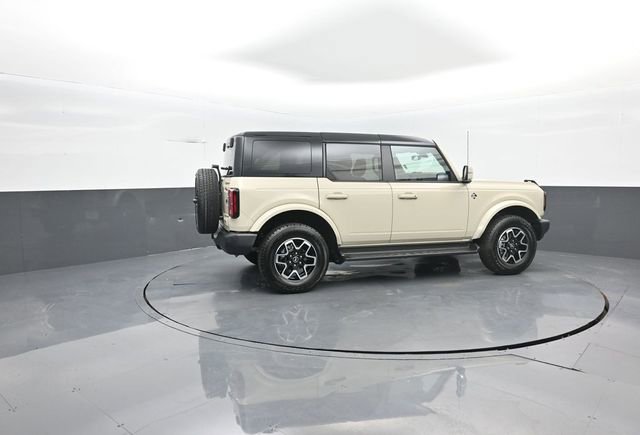 Certified 2025 Ford Bronco Outer Banks AWD/4WD image 8