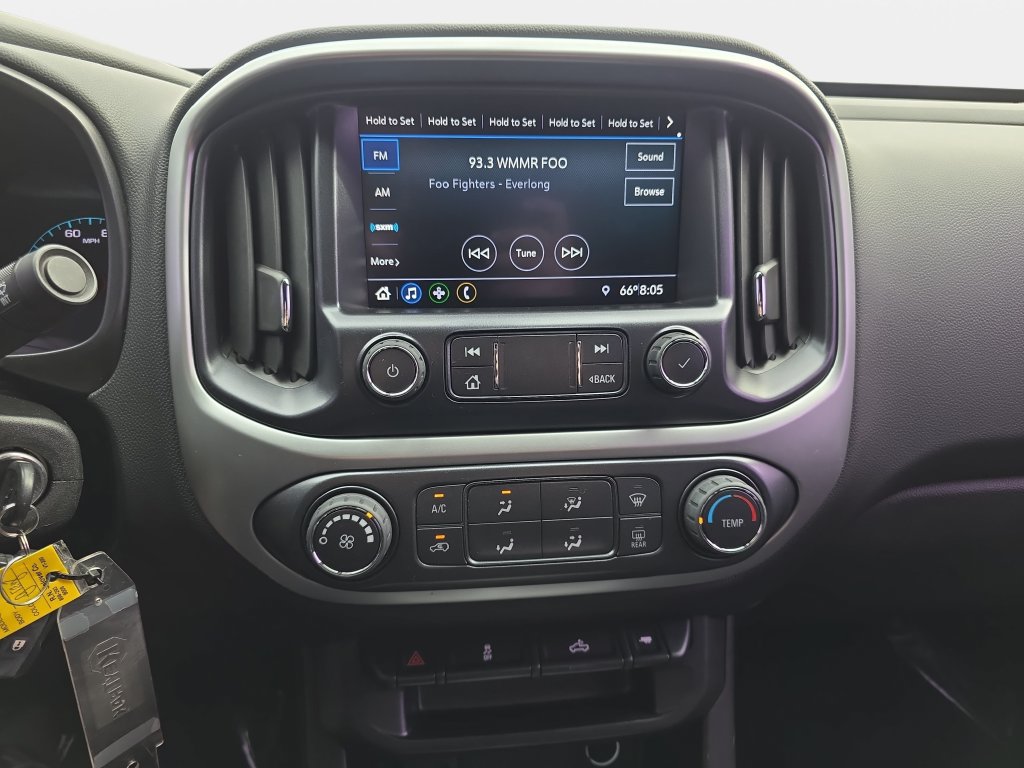 Used 2021 Chevrolet Colorado LT w/ LT Convenience Package AWD/4WD image 17