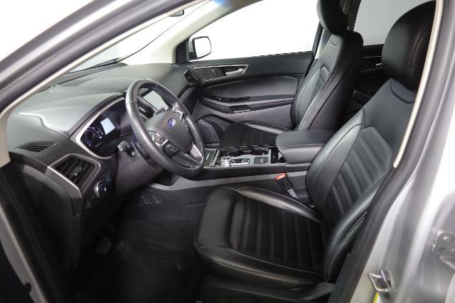Certified 2019 Ford Edge SEL w/ Equipment Group 201A AWD/4WD image 9