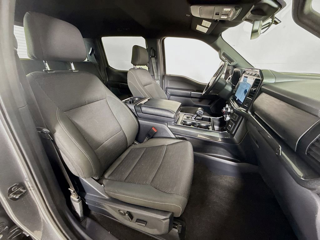 Certified 2022 Ford F150 XLT w/ Equipment Group 302A High image 28