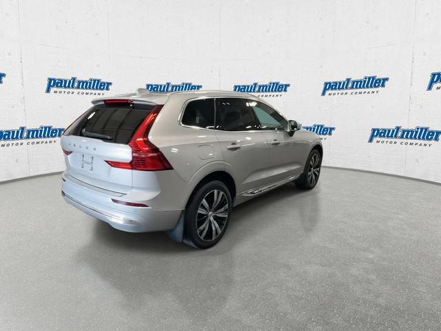 Used 2022 Volvo XC60 B5 Inscription AWD/4WD image 11